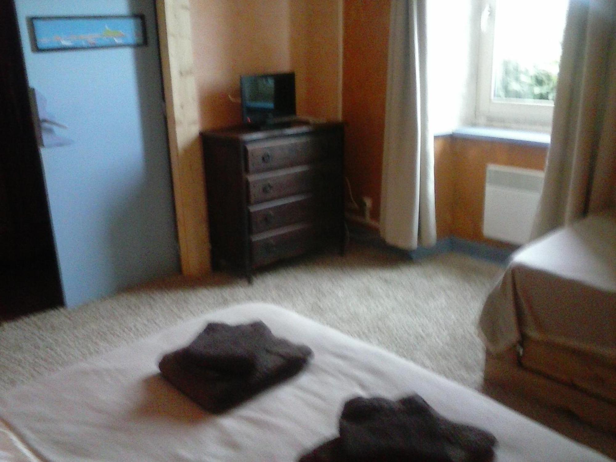 Les Gites Du Couvent Alternatif Camlez Zimmer foto